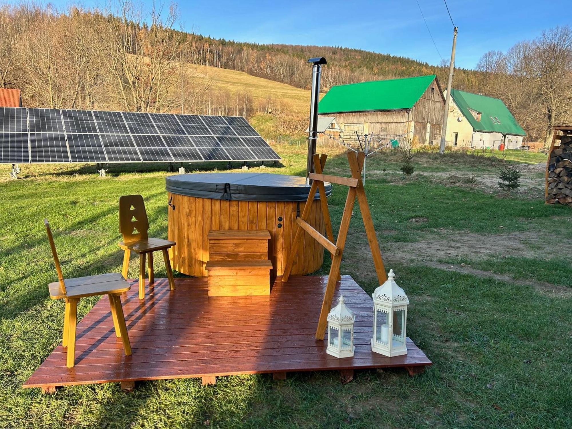 Obok Dziadka W Okolicy Czarnej Gory Villa